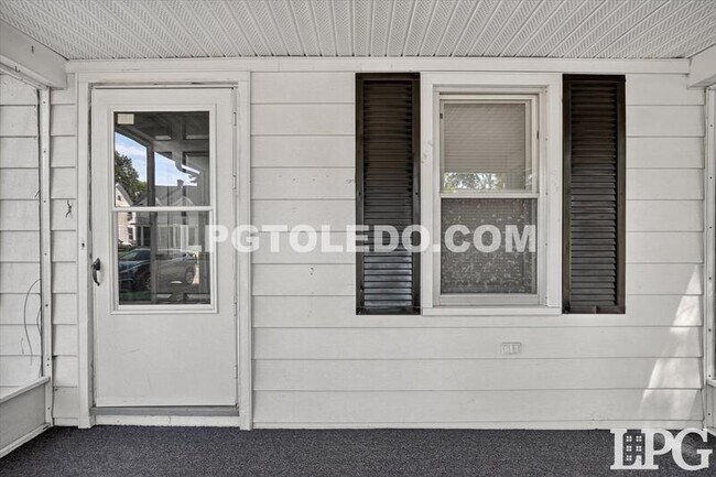 Foto del edificio - 1638 Gould Rd