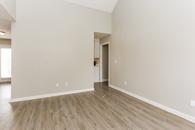 Building Photo - 304 Mary Alice Dr