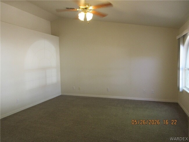 Building Photo - 3279 N Eagle Rock Rd