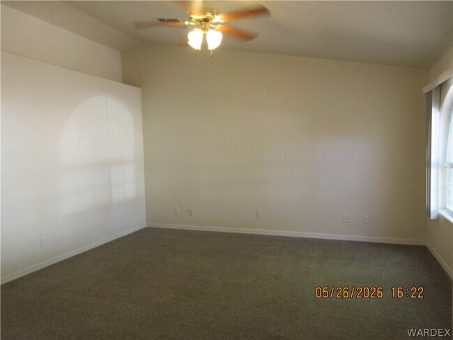 Foto del edificio - 3279 N Eagle Rock Rd