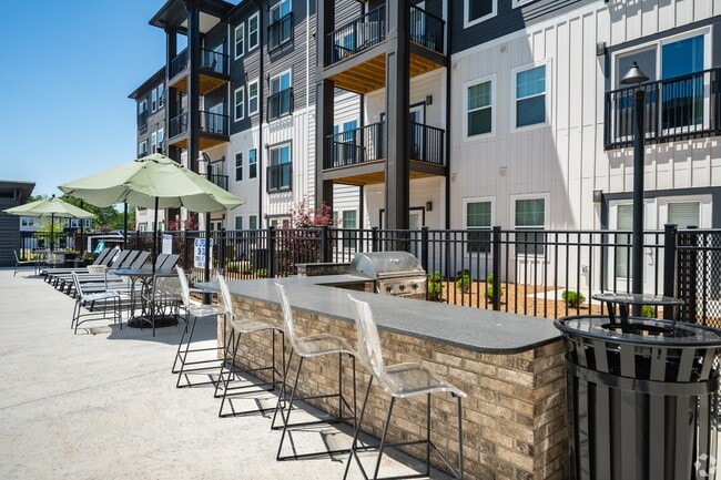 Building Photo - The Lively at Drayton Mills