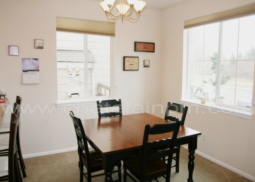 Foto del edificio - 6208 Radiance Blvd E