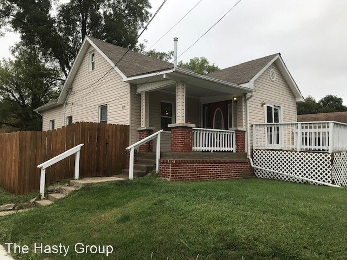 Primary Photo - 3 br, 1 bath House - 3901 S Minnie Street