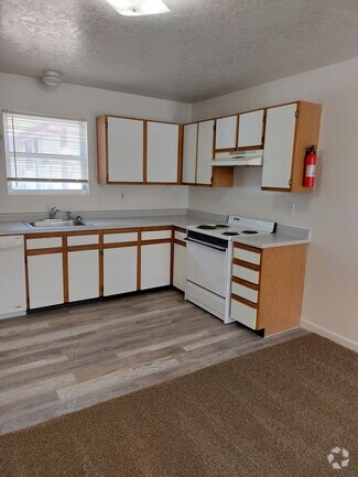 Building Photo - 2115 9th Ave