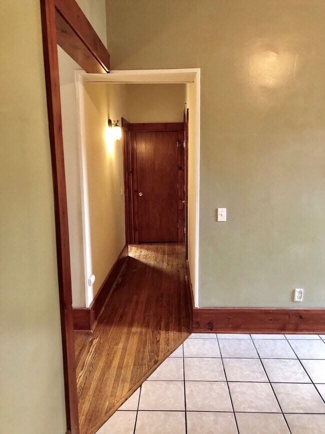 Foto del edificio - 15 Hanna Pl