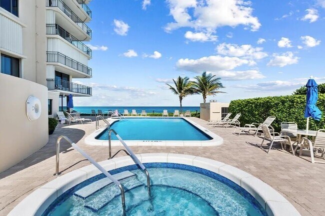 Foto del edificio - 3009 S Ocean Blvd