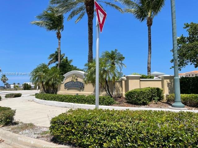Foto del edificio - 19 Harbour Isle Dr W