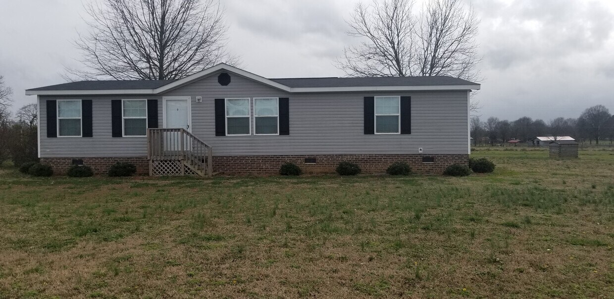 Primary Photo - Spacious Home Set on Large Piece of Property!