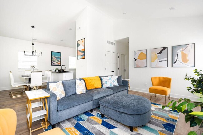 Foto del edificio - 2171 Sugar Grove Ave