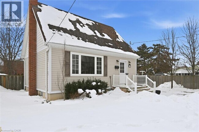 Photo du bâtiment - 91 Devon Rd