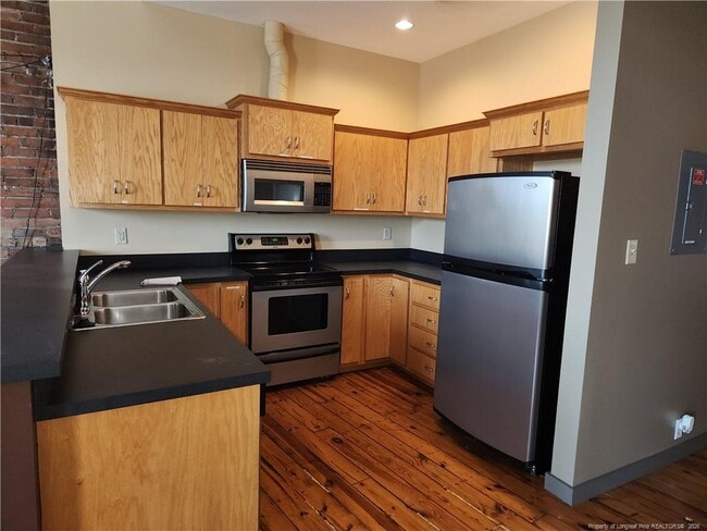 Building Photo - 129-207 Franklin St