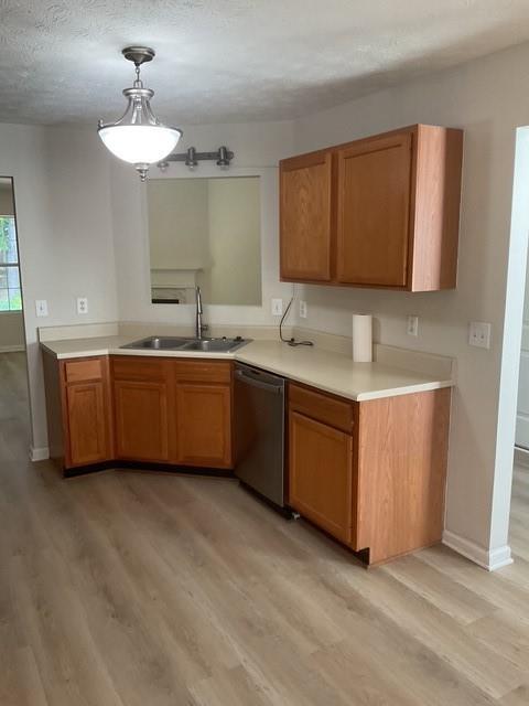 Foto del edificio - 512 Waltham Ln