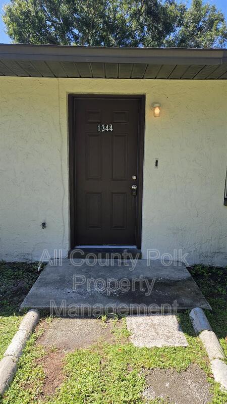 Foto del edificio - 1344 Reynolds Rd