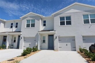 Building Photo - 1335 Tallowwood Ln