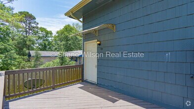 Building Photo - 531 Brookfield Ave