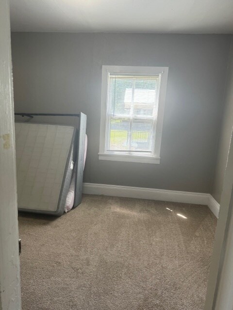 Dormitorio 2 de la planta baja - 822 7th St S