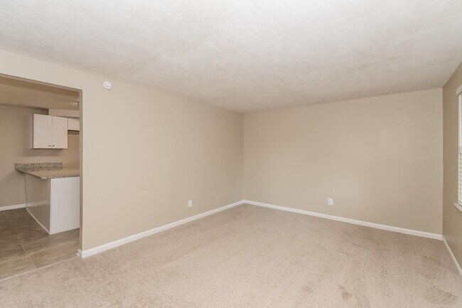 Foto del edificio - 6200 King Arthur Dr