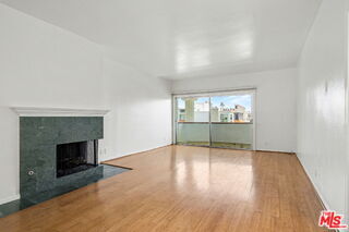Building Photo - 521 Montana Ave