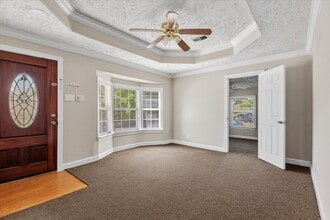 Building Photo - 7413 Dallas St