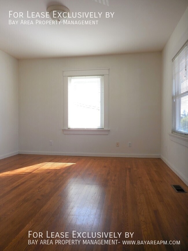 Building Photo - 430 Miller Ave