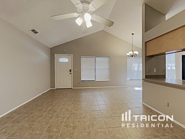 Foto del edificio - 3834 Lake Shore Dr