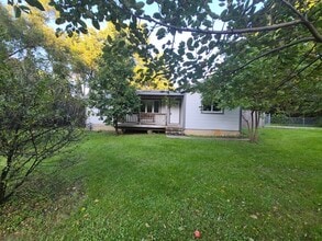 Building Photo - 26467 W Grass Lake Rd