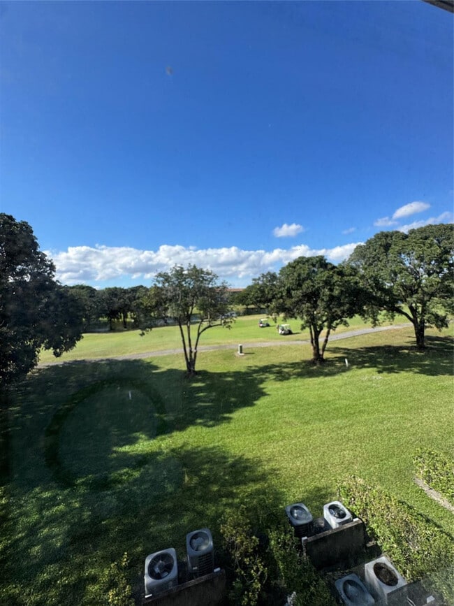 Building Photo - 300 SW 130th Terrace