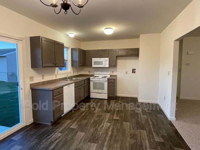 Foto del edificio - 1 Sweetwater Ln