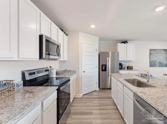 Foto del edificio - 5856 Belmont Stakes Rd