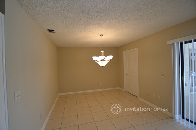 Building Photo - 9308 Pebble Creek Dr