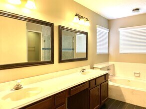 Building Photo - 14115 Cascade Falls Dr