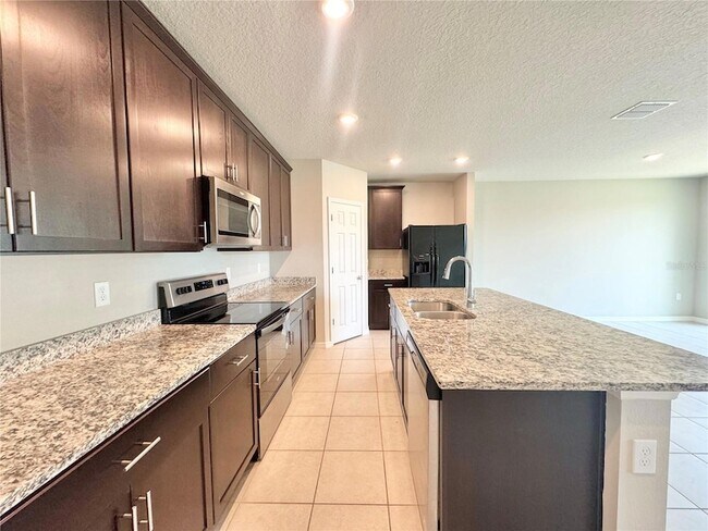 Building Photo - 1343 Benevento Dr