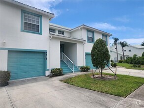 Building Photo - 6606 Pineview Terrace