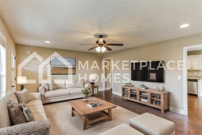 Foto del edificio - 314 Macer Ave