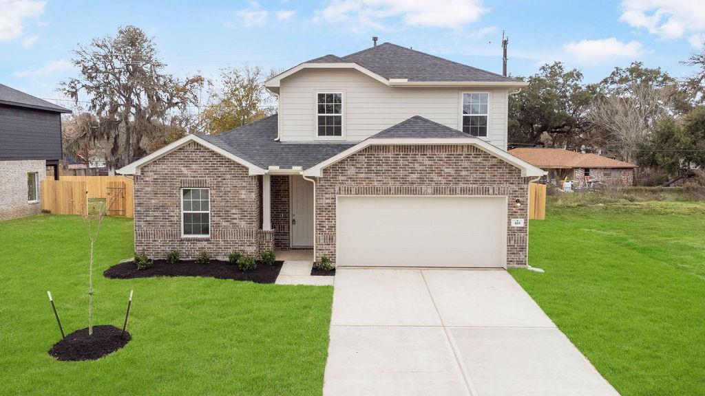 Foto principal - 428 Magnolia Ln