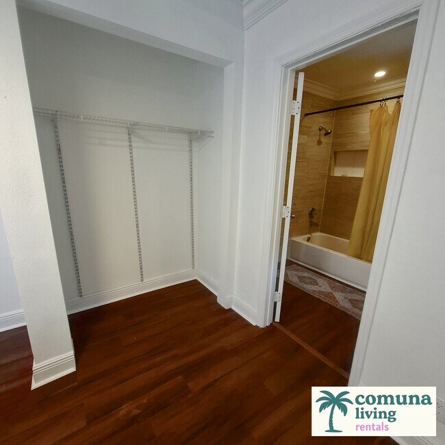 Foto del edificio - 1345 NE 5th Terrace