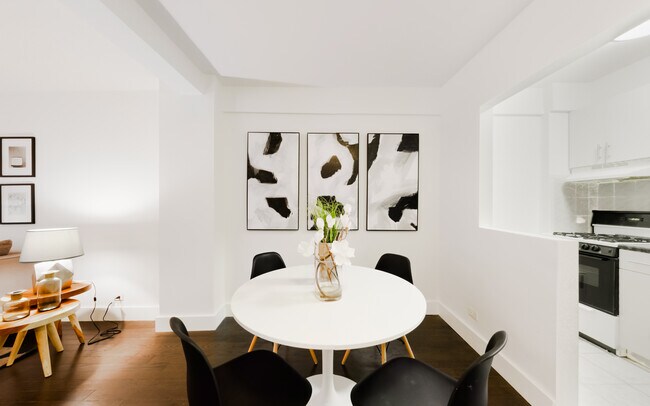 Foto del edificio - 210 E 47th St