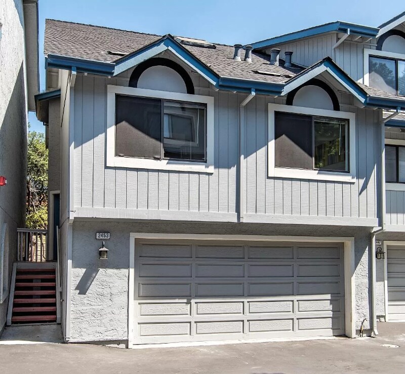 Foto principal - 2453 Diane Marie Way