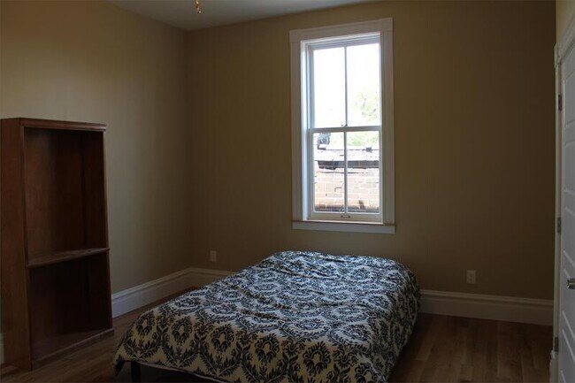 Foto del edificio - 2900 Cherokee St