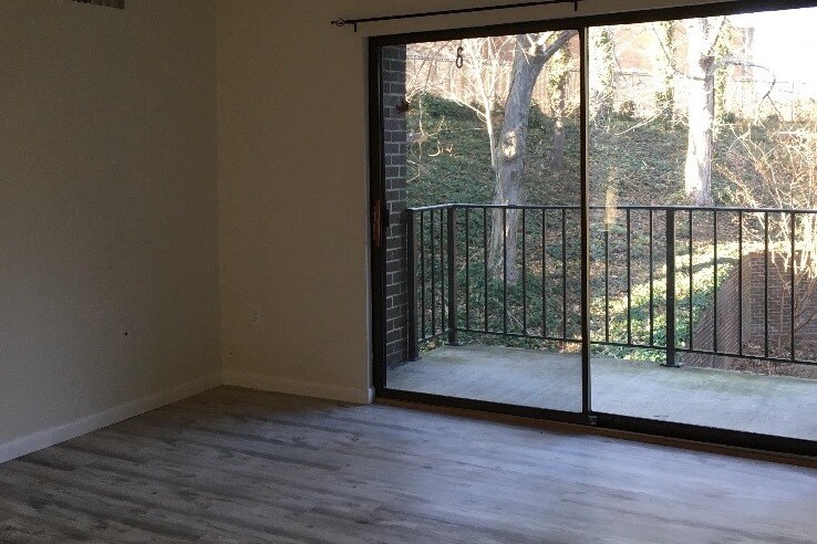 Sala de estar - 17810 Buehler Rd