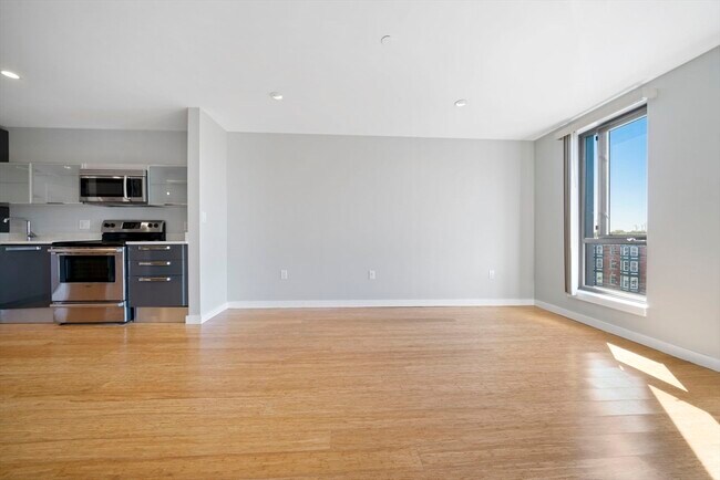 Foto del edificio - 691 Massachusetts Ave