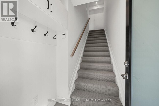 Photo du bâtiment - 1231 Shillington Ave