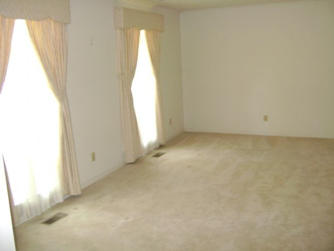 Building Photo - Four bedroom in Breckenridge