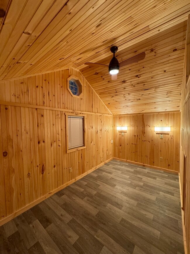 Building Photo - 11005 Tucker Run Rd