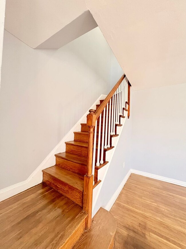 Building Photo - Charming Brick Home with Finished Basement, Modern Kitchen & Spacious Yard