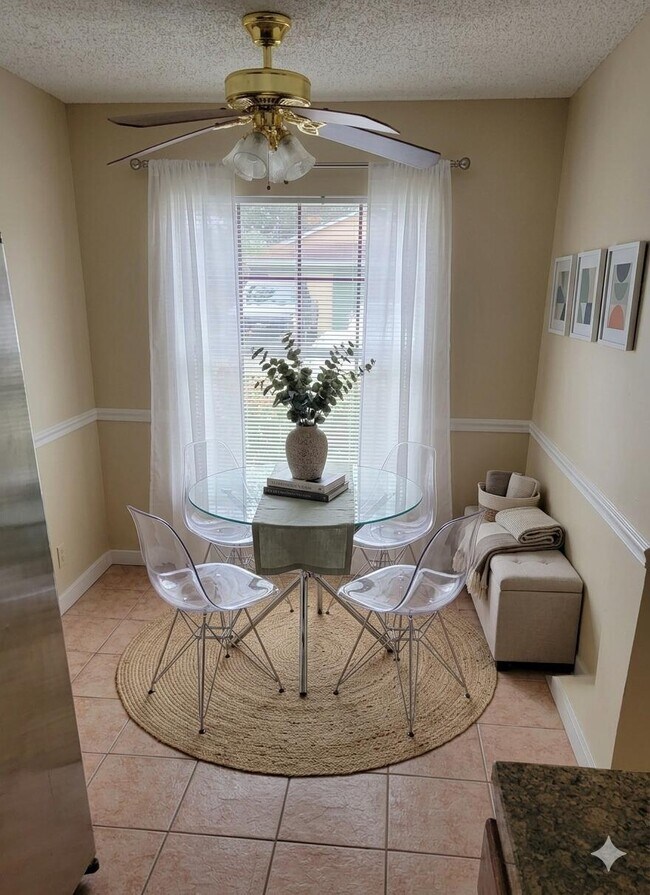 Foto del edificio - 10056 Boynton Pl Cir