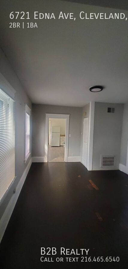 Foto del edificio - 6721 Edna Ave