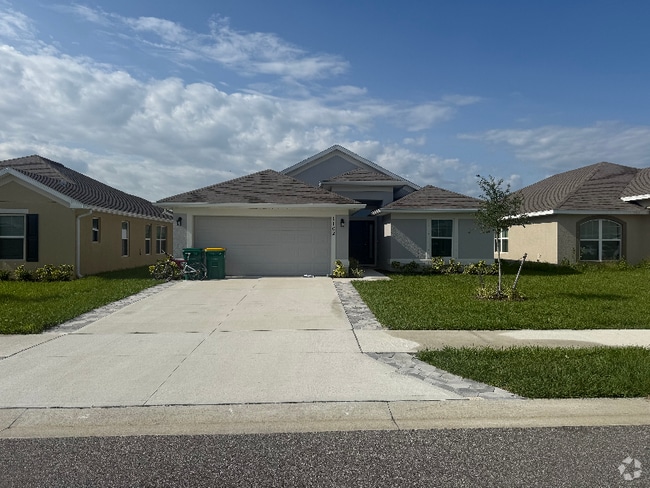 Building Photo - 1102 Tupelo Cir