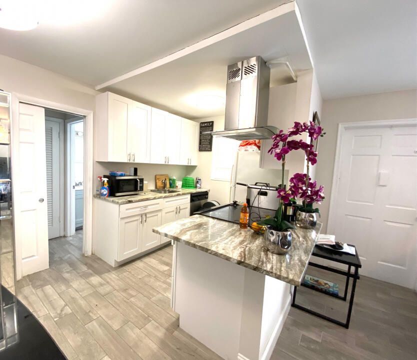 115 SW 1st Ave Unit 8, Boynton Beach, FL 33435 Condo for Rent in