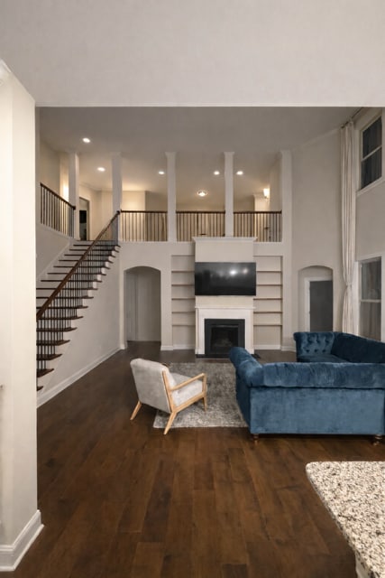 Building Photo - 7228 Avoncliff Dr